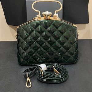 La Terre | Quilted Emerald Green Handbag w/ Crossbody Strap